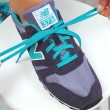 YOUTUBE Ecco come allacciarvi le scarpe in due secondi 01