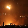 Dubai, in fiamme due grattacieli residenziali