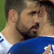 Diego Costa imita Suarez: morso a Gareth Barry 2