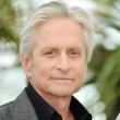 "Michael Douglas ha di nuovo il cancro", voci corrono su web