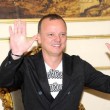 Gigi D'Alessio a convegno ecoreati: avvocati non lo vogliono