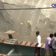 India: almeno 150 persone sotto cavalcavia crollato