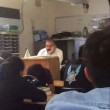 YOUTUBE Prof apre pc in classe e...compare ricerca lingerie