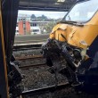 Gb, scontro tra treni in stazione: 18 feriti 3