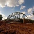 Ponte giù con 600 kg di esplosivo: VIDEO slow motion