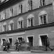 Adolf Hitler: Austria esproprierà casa natale per evitare...