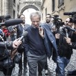 Bertolaso: "Non mi ritiro. Berlusconi ha detto: vai avanti"