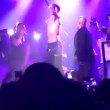 Desiigner vomita mentre rappa sul palco
