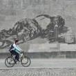 Lungotevere: murales di William Kentridge racconta Roma FOTO