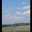 Aereo si schianta durante esibizione, pilota muore2
