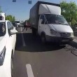 Kiev, lascia la moto e insegue ladro a piedi7