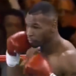 VIDEO YOUTUBE Tyson sul ring nel 1995, spunta smartphone 02
