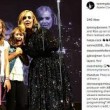 Adele alla fan sul palco Oh mio Dio, ti conosco2