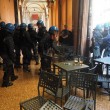 Salvini a Bologna, scontri centri sociali polizia 03