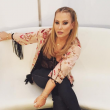 Anastacia, selfie allo specchio per lotta a cancro al seno 03