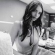 Emily Ratajkowski 01