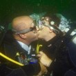 Matrimonio sott'acqua a Jesolo: sposi in muta da sub3