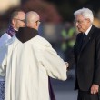 Dacca, in Italia le salme delle vittime: l'abbraccio di Mattarella FOTO 5