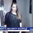 VIDEO YOUTUBE Ragazza disabile picchiata in aeroporto da agenti sicurezza5