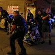 Dallas, 4 agenti uccisi 7 feriti da un cecchino alla marcia di protesta FOTO6