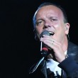 Terremoto, Gigi D'Alessio: "Soldi per i terremotati? Li porto io personalmente a..."
