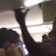 Dubai, panico dentro volo Emirates in fiamme10