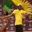 YOUTUBE Rio 2016: Usain Bolt, "trenino" con ballerine samba6