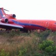 Russia, aereo finisce fuori pista durante atterraggio6