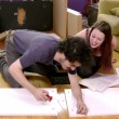 Sotto effetto lsd provano a montare mobile Ikea3