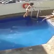 YOUTUBE Annegò figliatsra di 3 anni in piscina: condannato a 100 anni 2