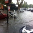 Maltempo Roma, violento nubifragio: strade allagate, metro A chiusa 4