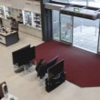 Cliente distrugge per sbaglio quattro televisori 6