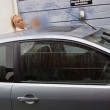 VIDEO YOUTUBE Mamma occupa il parcheggio privato. Proprietario si lamenta e lei...gli sputa 4
