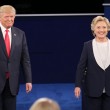 YOUTUBE Donald Trump vs Hillary Clinton. "Umili le donne". "Ti manderà in carcere" FOTO 5