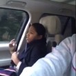 Antonio Valencia guida e riprende figlia che canta2