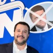 Matteo Salvini srotola striscione per il No a Mosca e rischia arresto05