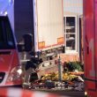 Berlino, camion piomba su mercatino di Natale: 9 morti, feriti. "Isis rivendica"12