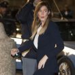 YOUTUBE Maria Elena Boschi, giuramento in tacchi a spillo. E bacio con Renzi2