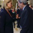 Gentiloni debutta a Bruxelles: "Ue in ritardo su migranti. Vigili su Mediaset"07