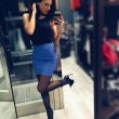 Anna Tatangelo, collant e minigonna aderentissima: il look per i suoi 30 anni 02