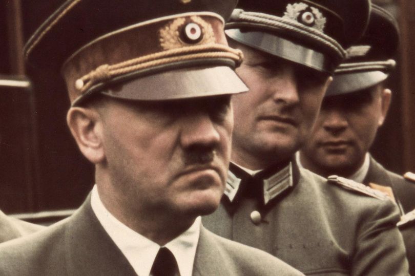 Telefono di Adolf Hitler all'asta: potrebbe valere mezzo milione di dollari