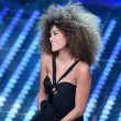 Sanremo, Tina Kunakey e l'abito troppo aperto2