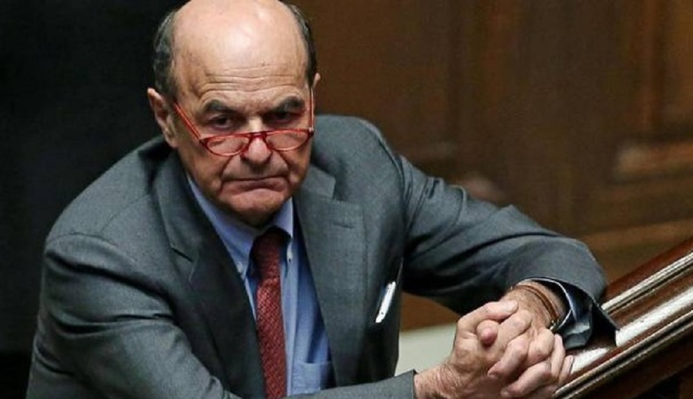 Bersani: "Non voglio rinnovare ​la mia tessera del Pd"