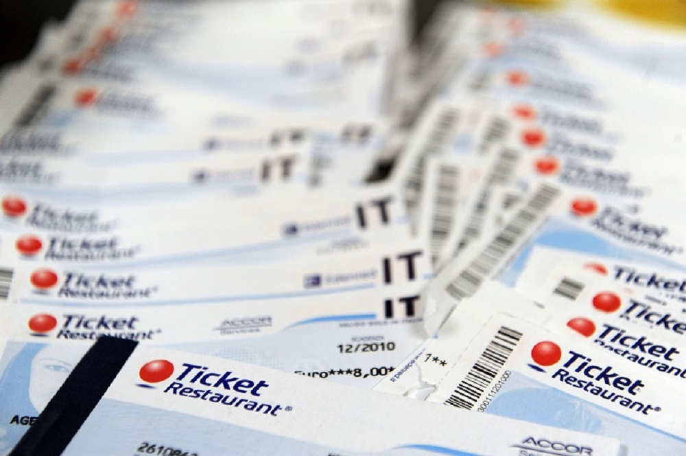 Buoni pasto, sì a uso spesa. Accumulo solo fino a 10. Tutte le nuove regole