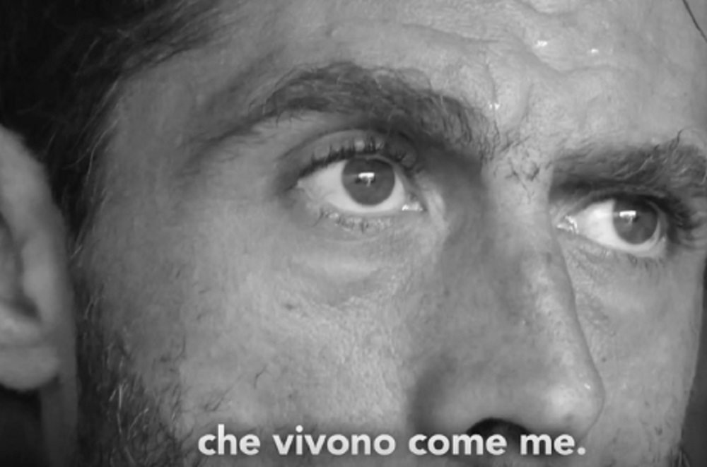 YOUTUBE Dj Fabo, nuovo appello: "Testamento biologico rinviato? E' scandaloso"