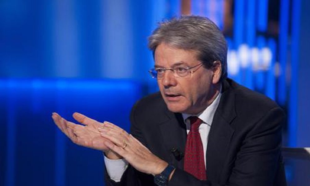 Gentiloni: "Avanti con le riforme. Bruxelles forse non capisce il nostro lavoro"