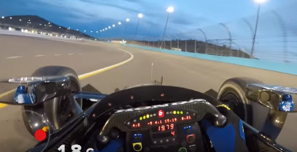 YOUTUBE Go Pro sul caschetto: a bordo della Indycar a 300 km/h