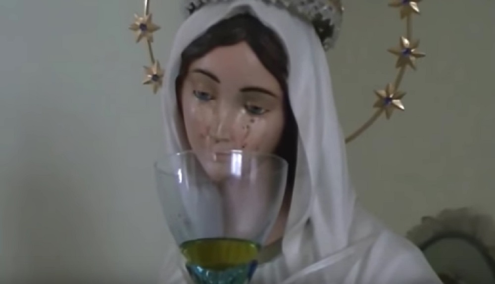 YOUTUBE Montecorvino Rovella: Madonna che piange sangue, Giulio Massa e Padre Pio
