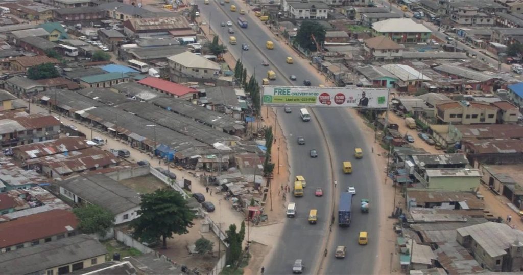 Nigeria, marito chiede divorzio: "Mia moglie è demoniaca, mi costringeva a..."