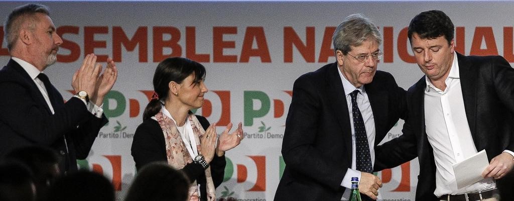 Pd scissionisti: "Renzi ci ha solo bastonato". Lui: "Fate fate, tanto non vi segue nessuno"
